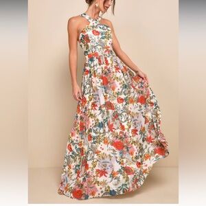 Lulu’s Lilja Cream Floral Print Maxi Dress